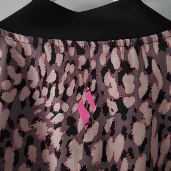 Skechers Apparel Boundless Ripstop Jacket Cheetah Size S - Picture 6 of 7